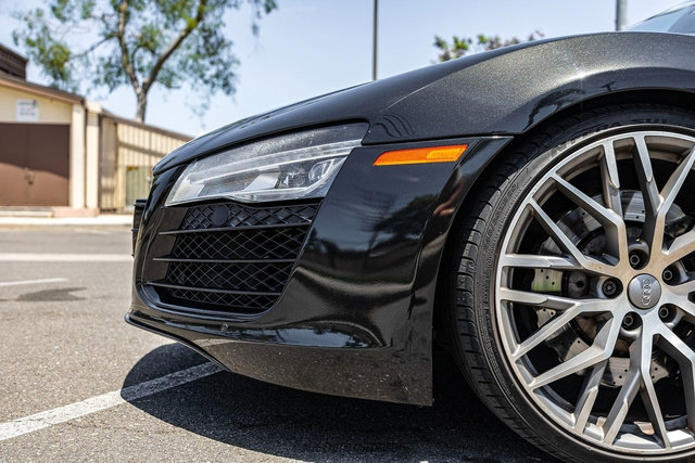 Used 2014 Audi R8 V10 w/ Full Leather Package AWD/4WD image 60