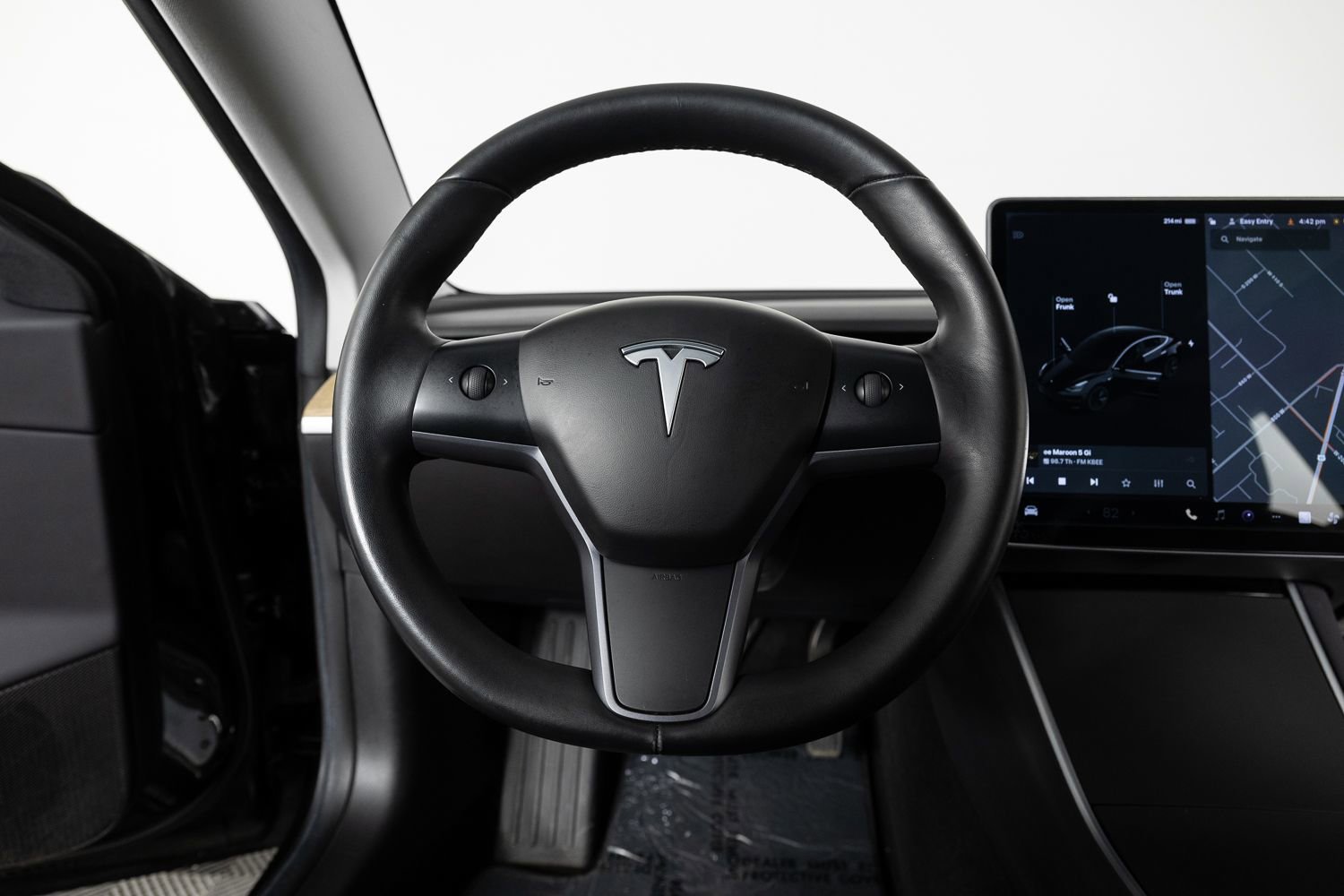 Used 2018 Tesla Model 3 Long Range image 30