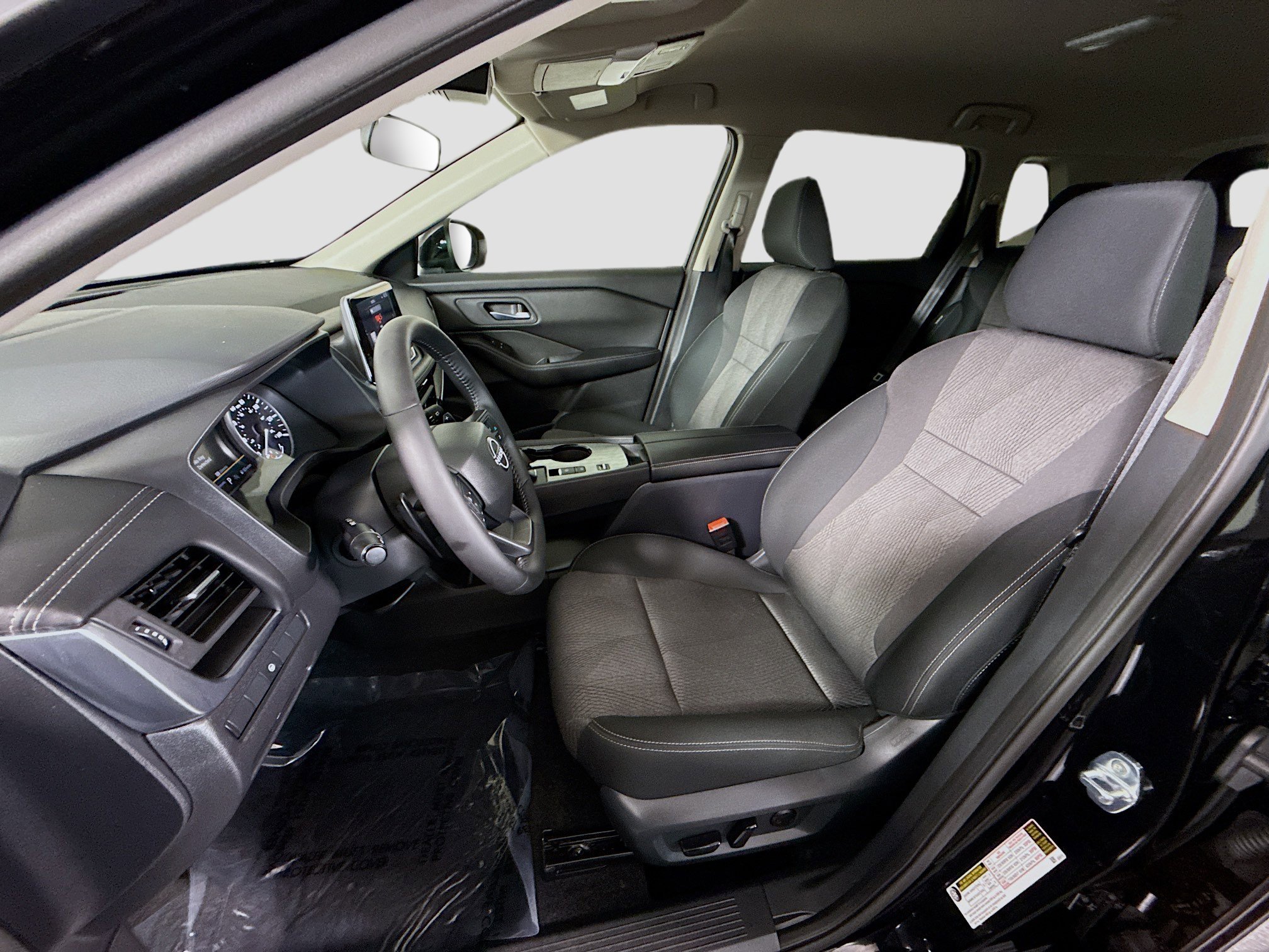 Used 2026 Nissan Rogue SV image 22