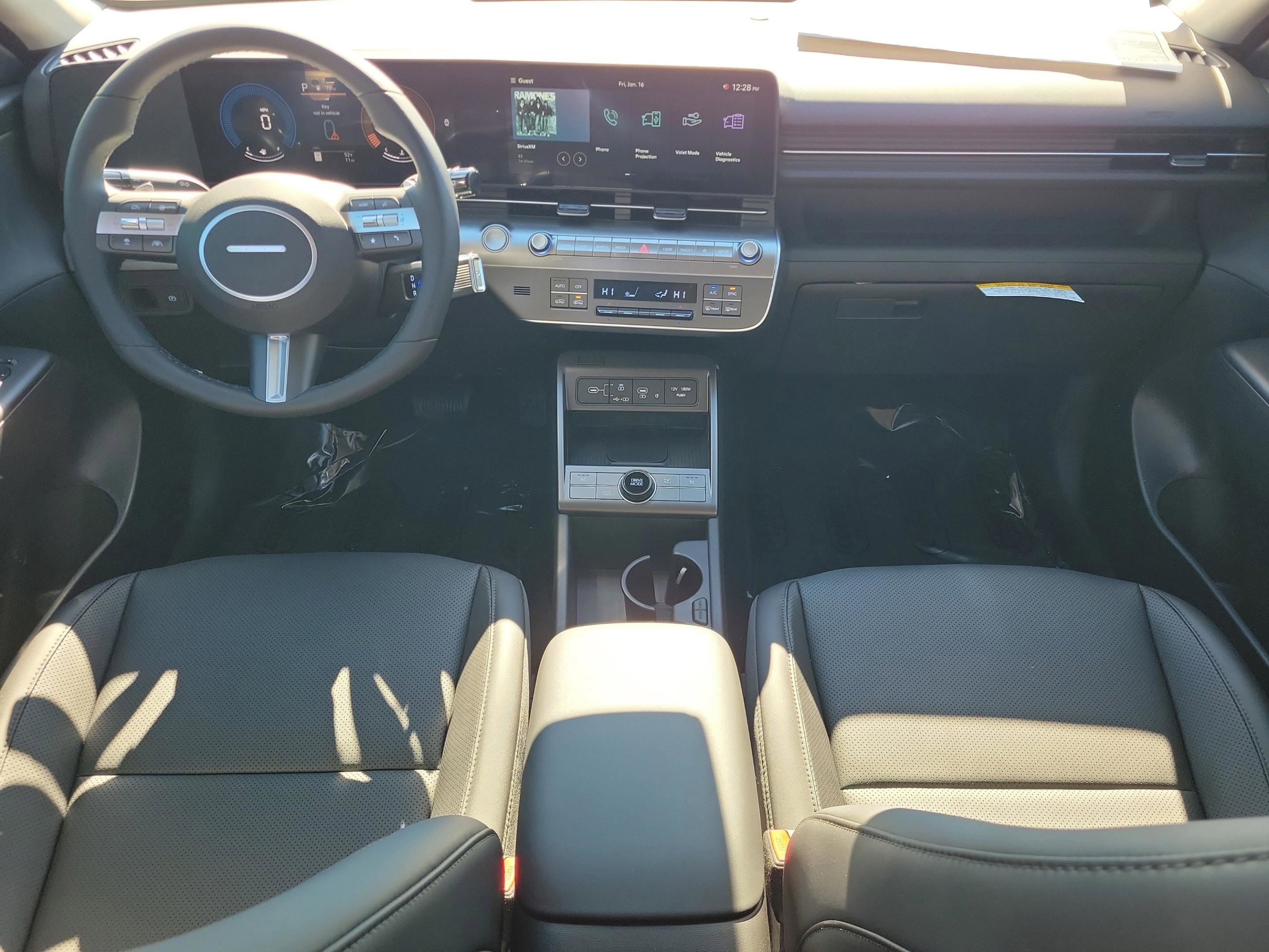 New 2026 Hyundai Kona SEL Premium image 9