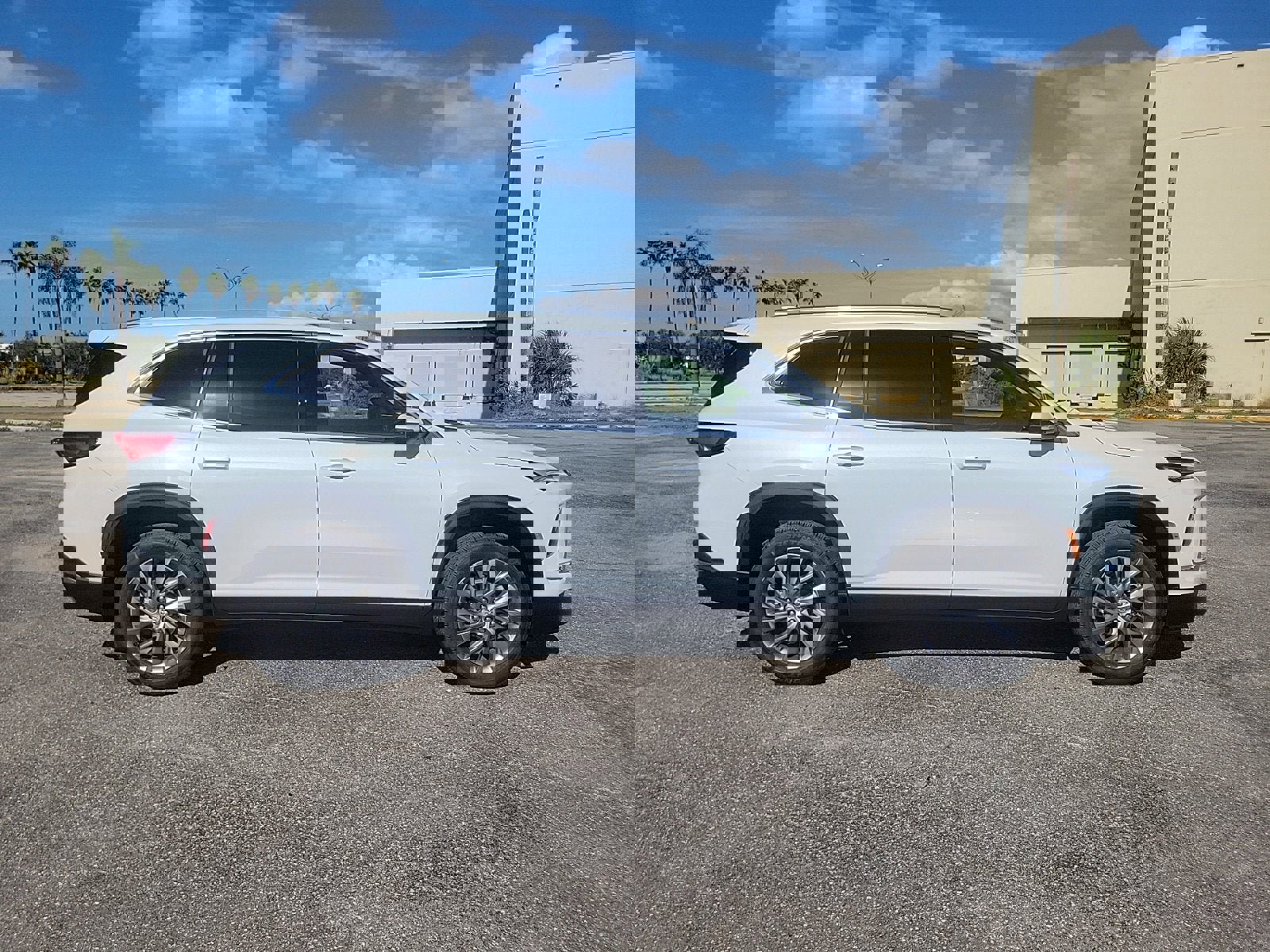 New 2026 Buick Enclave Preferred w/ Power Package image 4