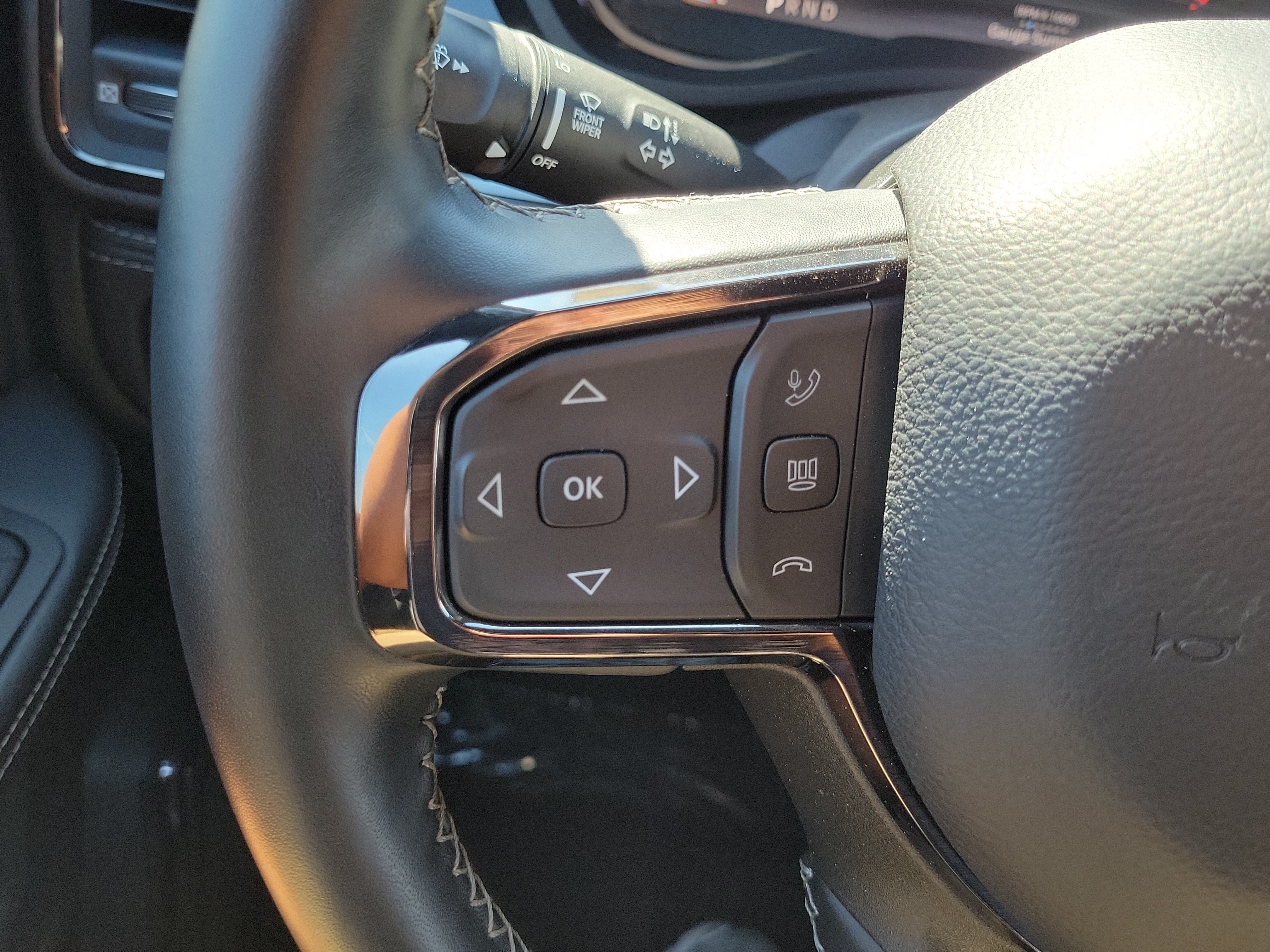 Used 2026 RAM 2500 Limited AWD/4WD image 25