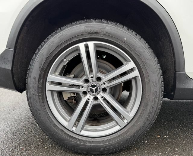 Certified 2022 Mercedes-Benz GLC 300 4MATIC image 11