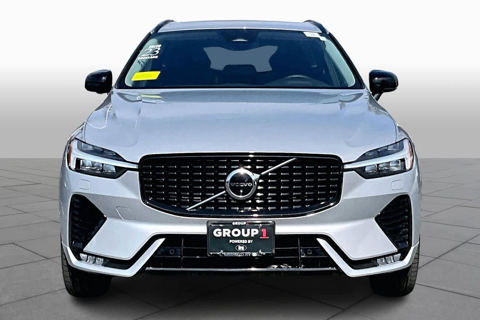 Certified 2023 Volvo XC60 B5 Plus w/ Climate Package image 4