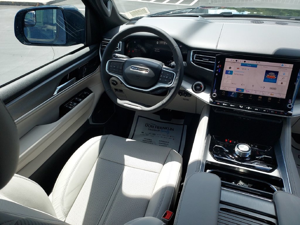 New 2026 Jeep Grand Wagoneer Limited AWD/4WD image 15