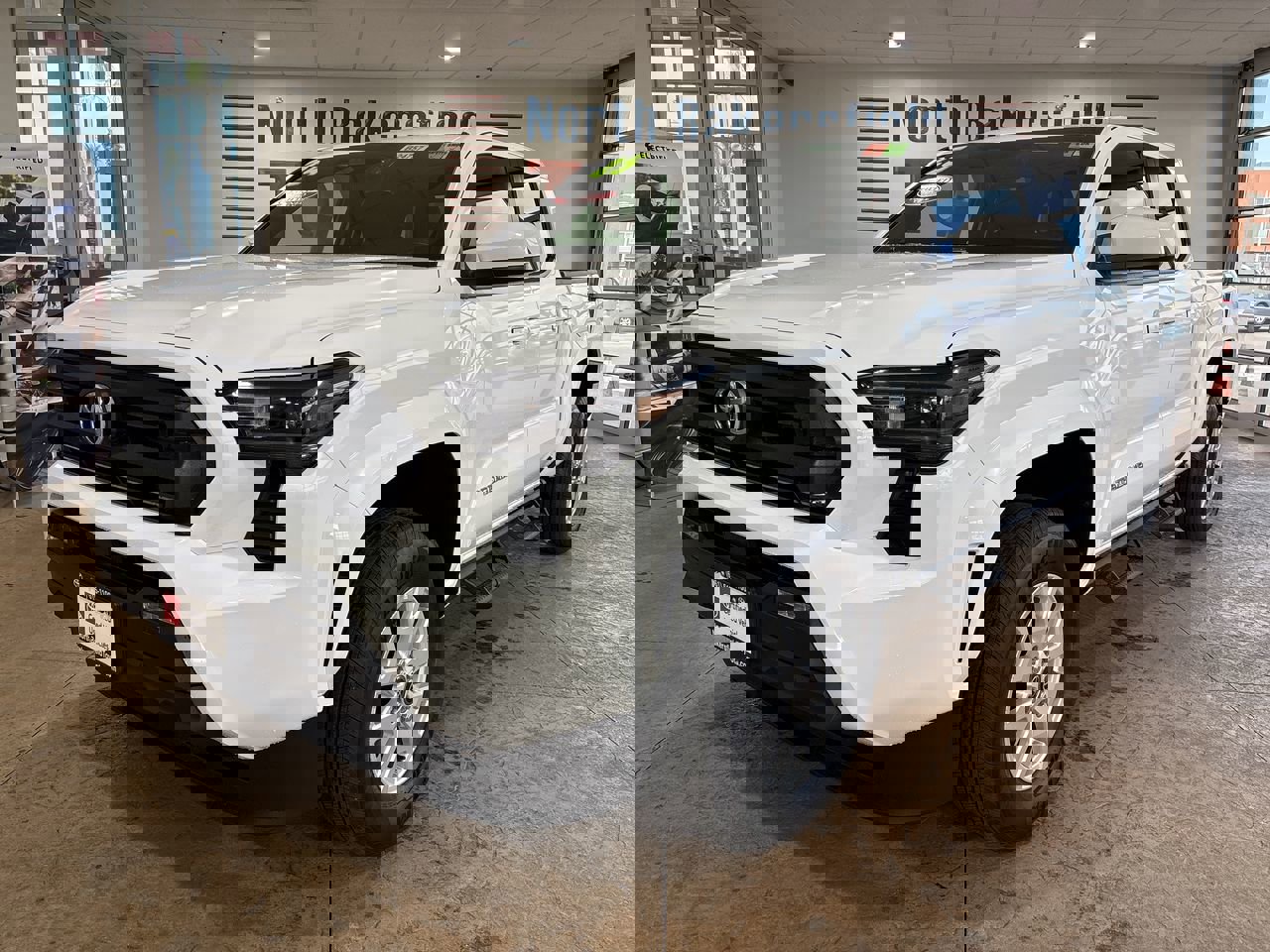 Certified 2025 Toyota Tacoma SR5 image 6