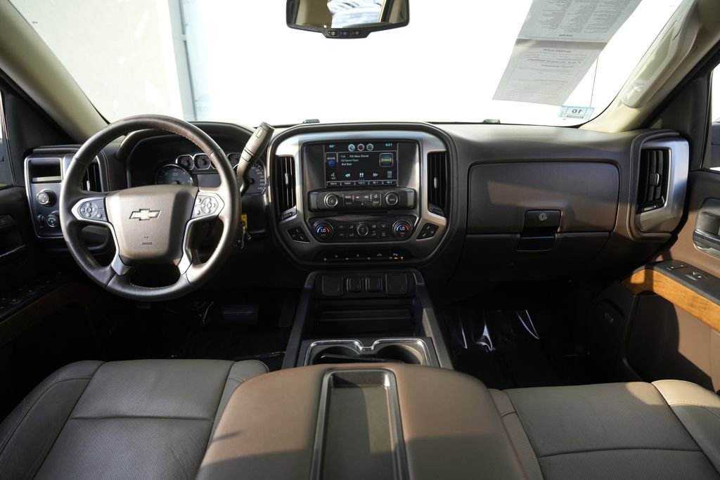 Used 2014 Chevrolet Silverado 1500 LTZ w/ LTZ Plus Package AWD/4WD image 33