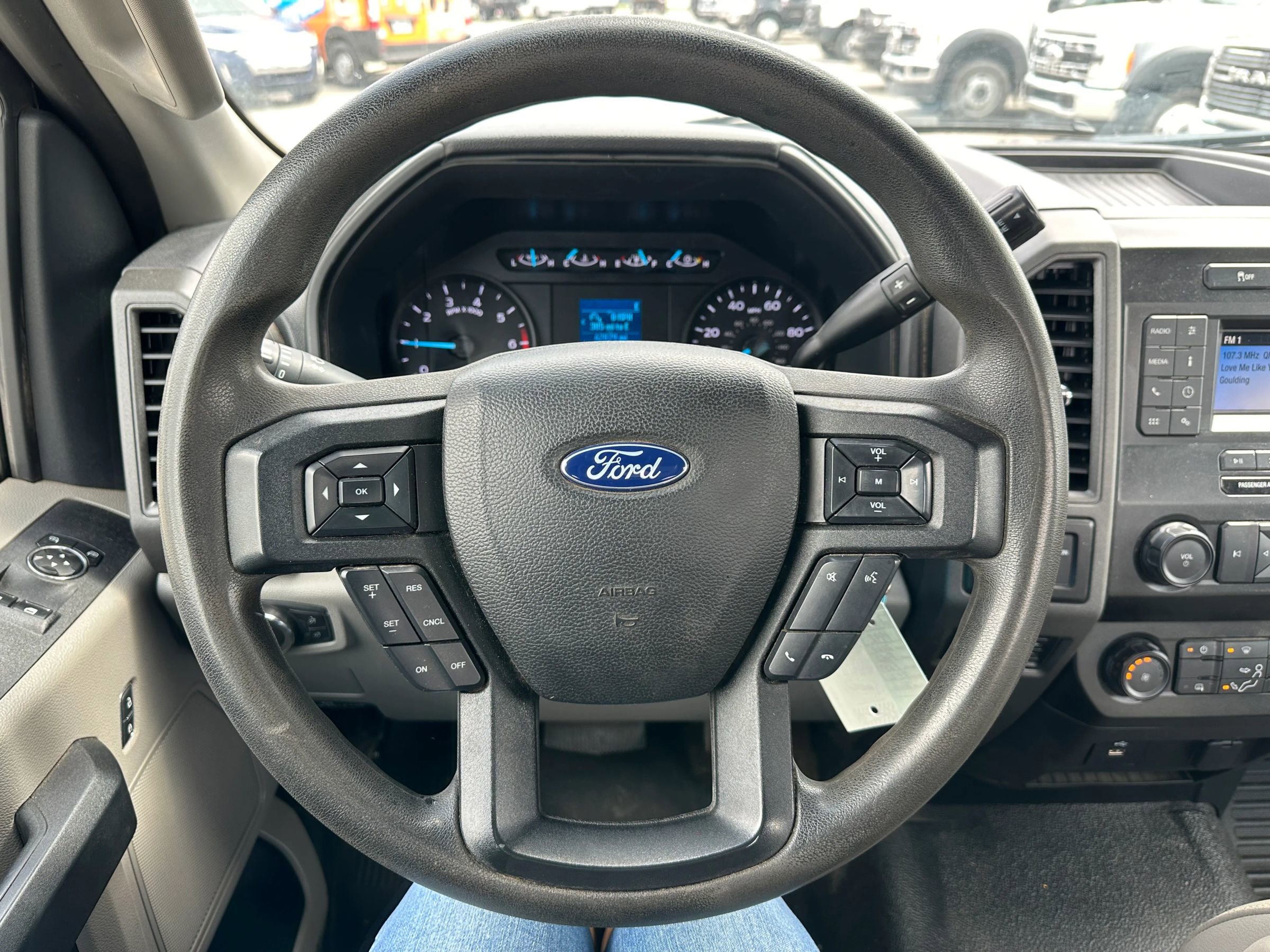 Used 2020 Ford F250 XL w/ STX Appearance Package image 13