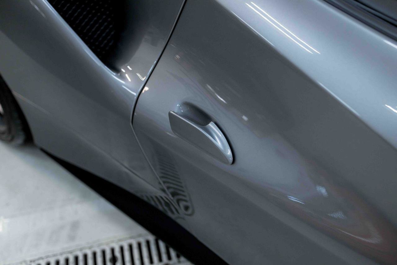 Used 2018 Ferrari 488 Spider image 23