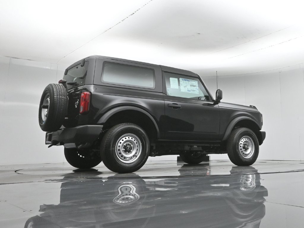 New 2026 Ford Bronco 2-Door AWD/4WD image 45