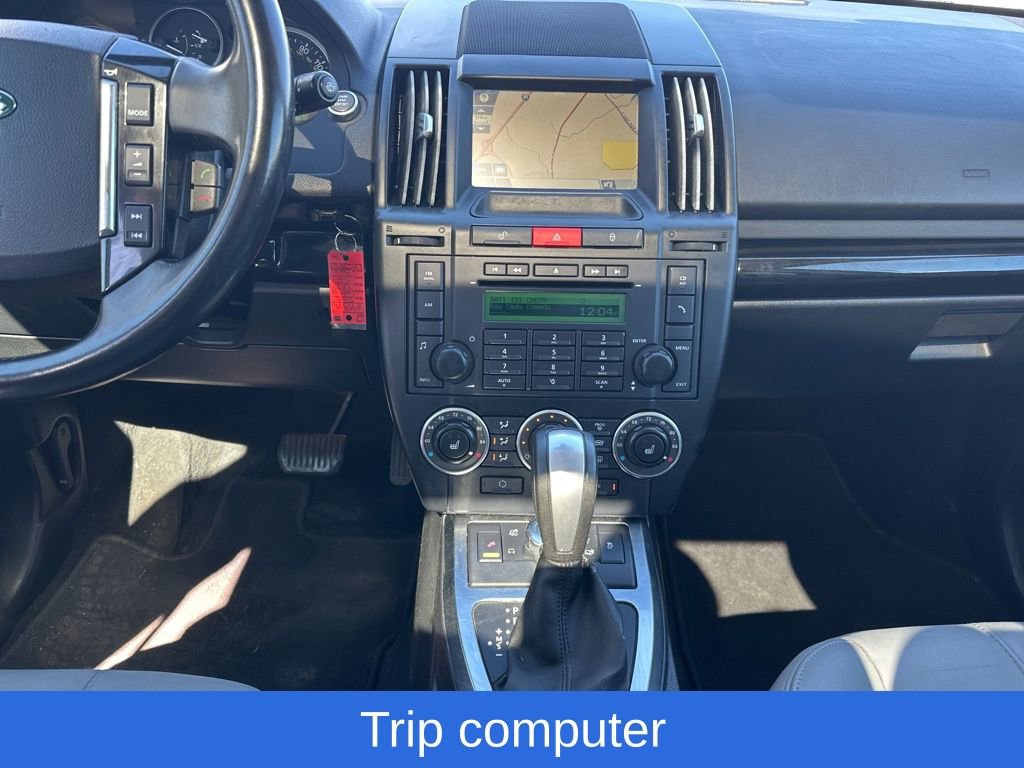 Used 2012 Land Rover LR2 HSE image 19