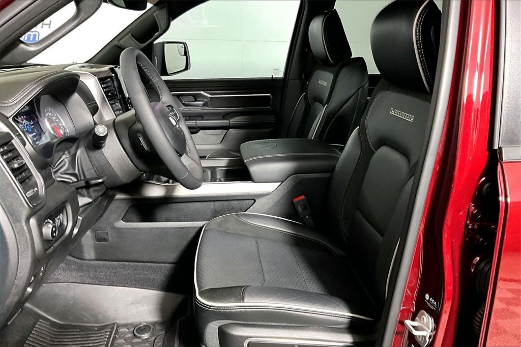 Used 2025 RAM 1500 Laramie w/ Laramie Southwest Edition image 20