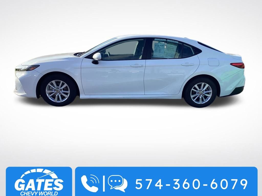 Used 2025 Toyota Camry LE FWD image 6