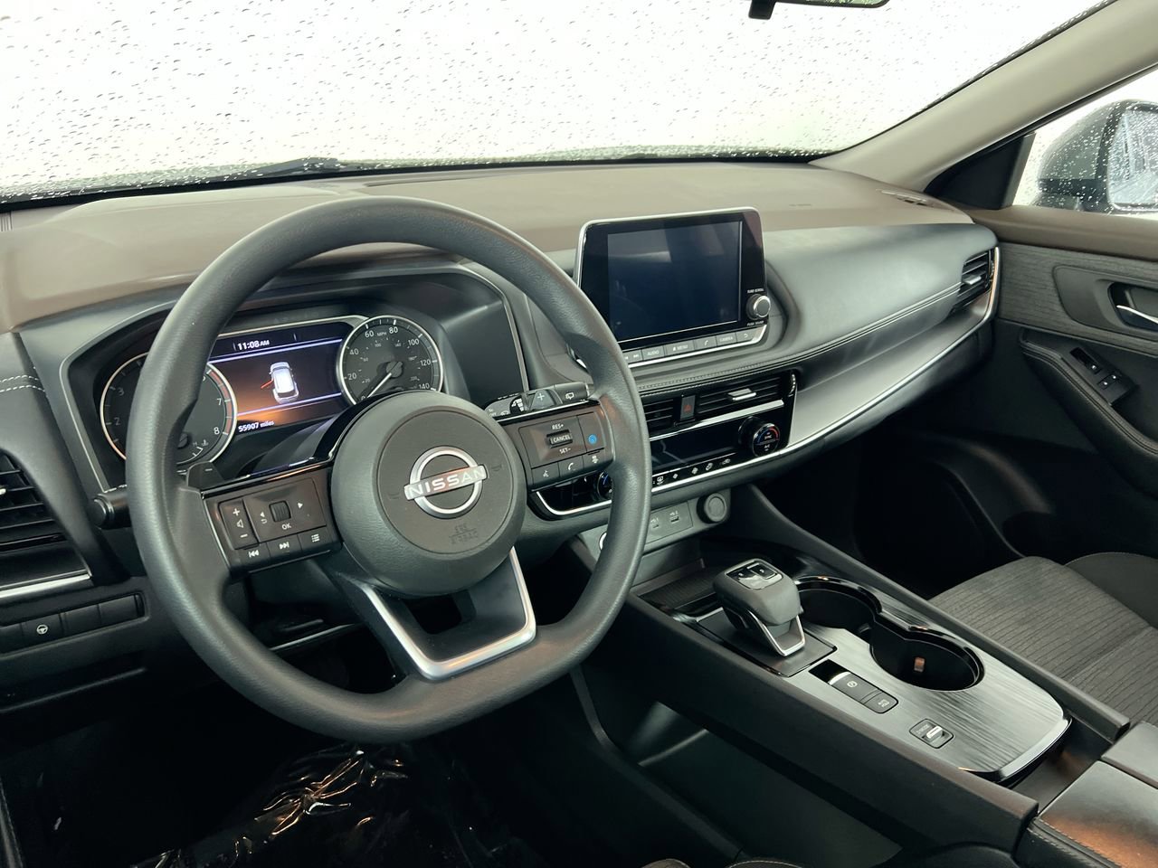 Used 2022 Nissan Rogue SV FWD image 26
