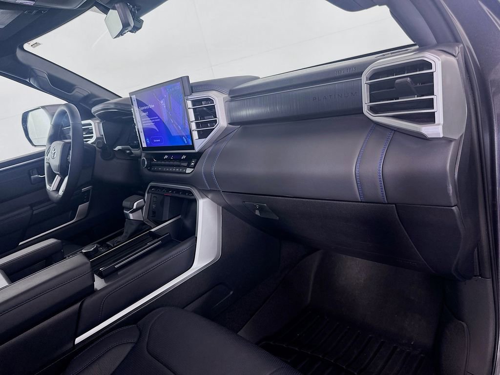 Used 2025 Toyota Tundra Platinum AWD/4WD image 30