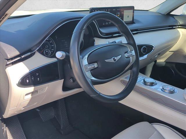 Used 2023 Genesis GV70 2.5T w/ Advanced Package AWD/4WD image 10