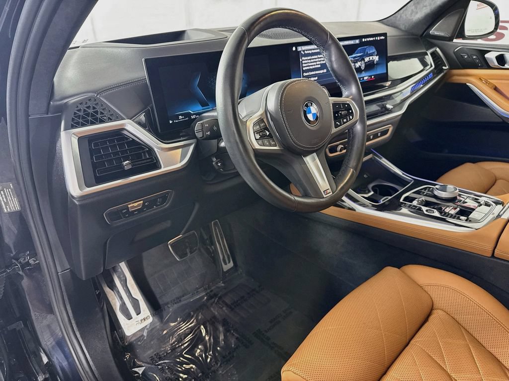 Used 2023 BMW X7 xDrive40i w/ Executive Package AWD/4WD image 18