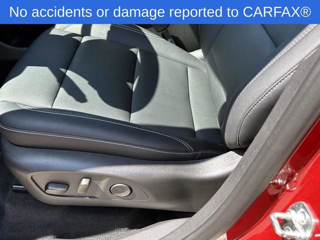 Certified 2025 Chevrolet Traverse LT w/ Midnight/Sport Edition FWD image 20