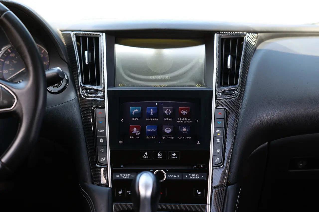 Used 2014 INFINITI Q50 w/ Moonroof Package image 27