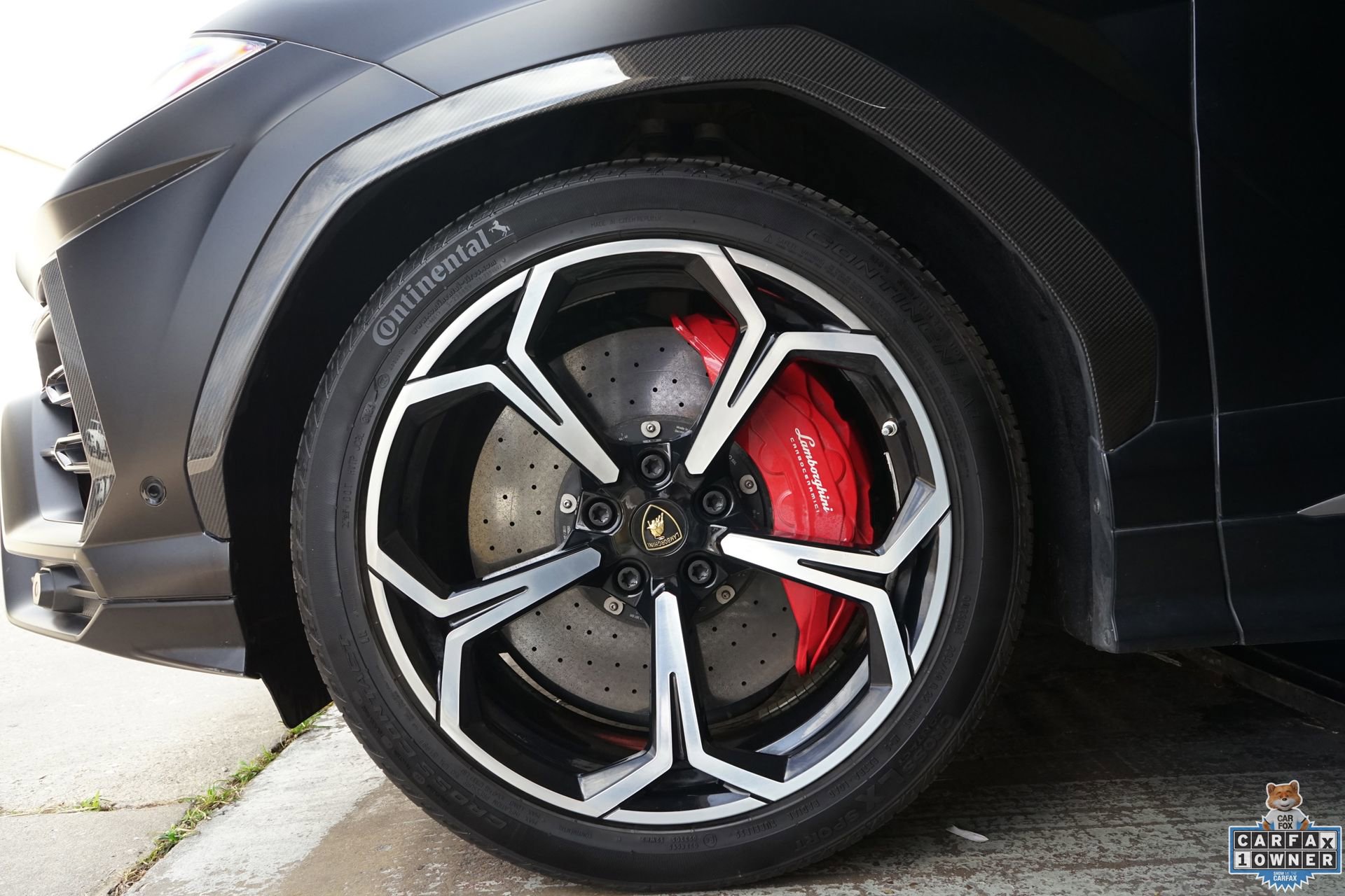 Used 2021 Lamborghini Urus image 37