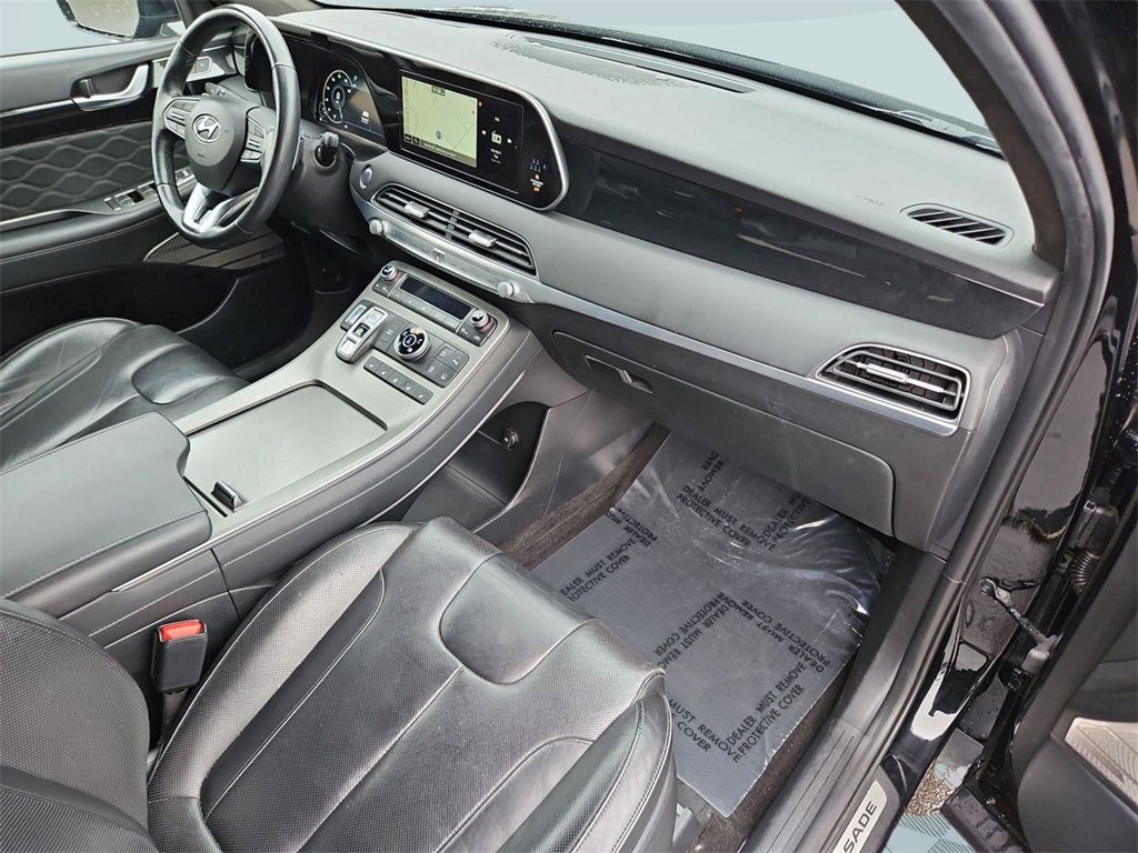 Used 2022 Hyundai Palisade Calligraphy w/ Winter Package image 29