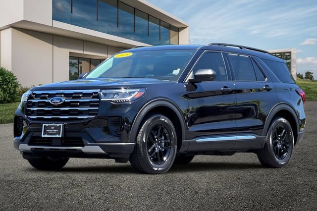 Used 2025 Ford Explorer Active RWD image 8