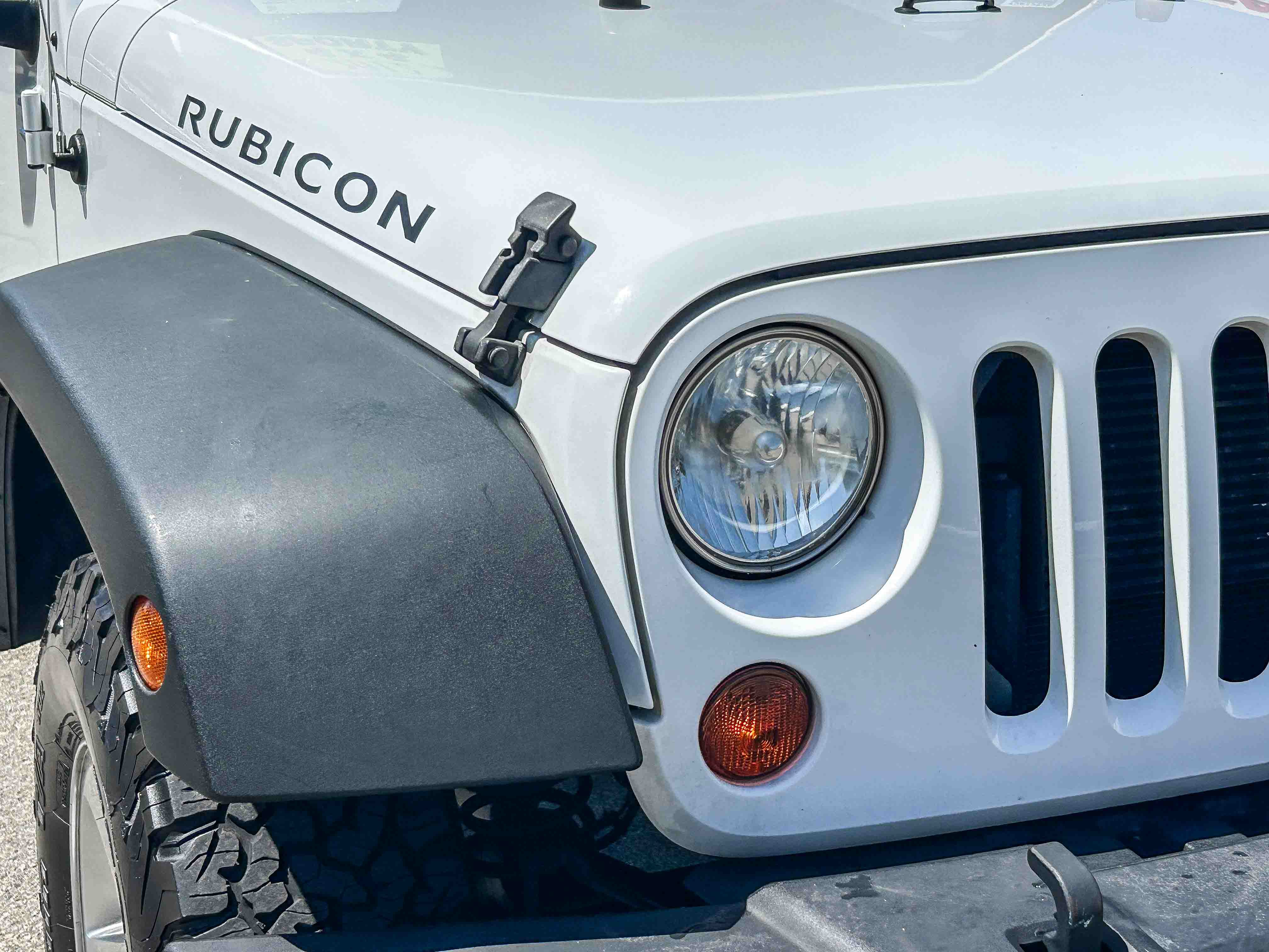 Used 2012 Jeep Wrangler Rubicon w/ PWR Convenience Group AWD/4WD image 4