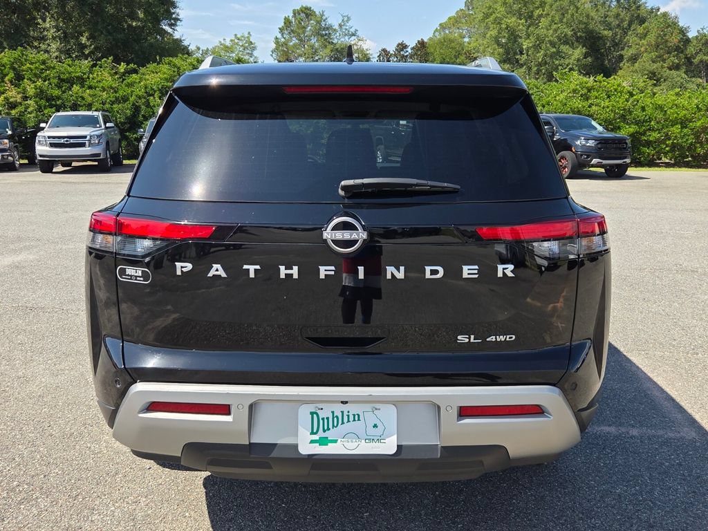 Certified 2025 Nissan Pathfinder SL AWD/4WD image 10