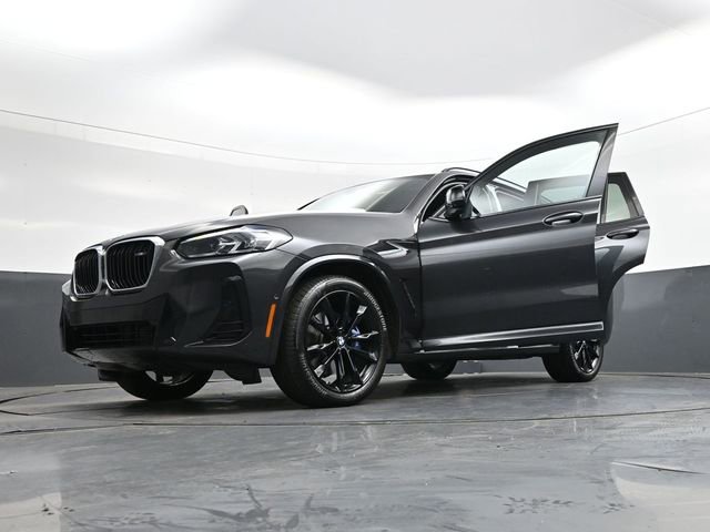 Used 2024 BMW X3 M40i w/ Premium Package image 42