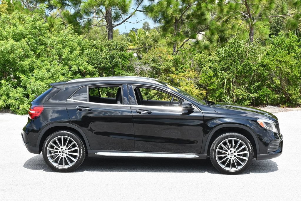 Used 2018 Mercedes-Benz GLA 250 4MATIC image 32