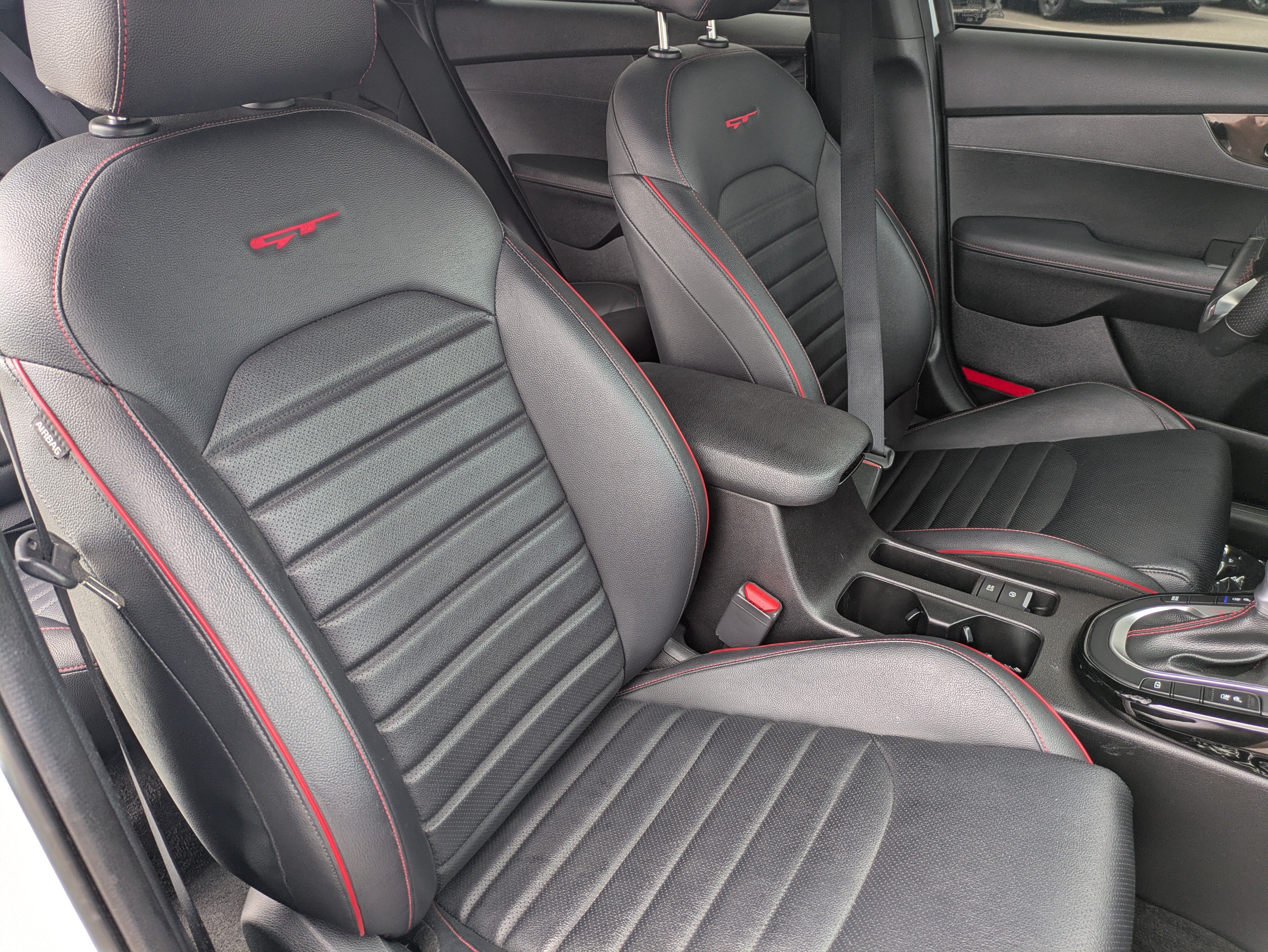 Certified 2023 Kia Forte GT w/ GT2 Package FWD image 10