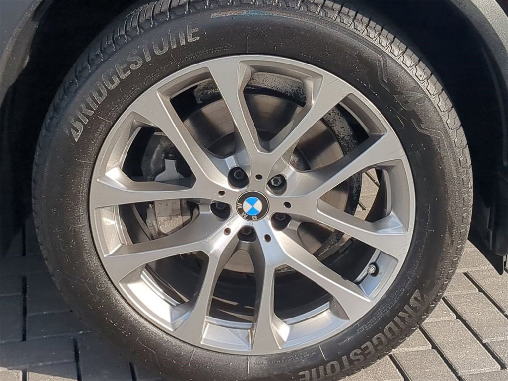 Used 2020 BMW X5 xDrive40i w/ Premium Package image 12