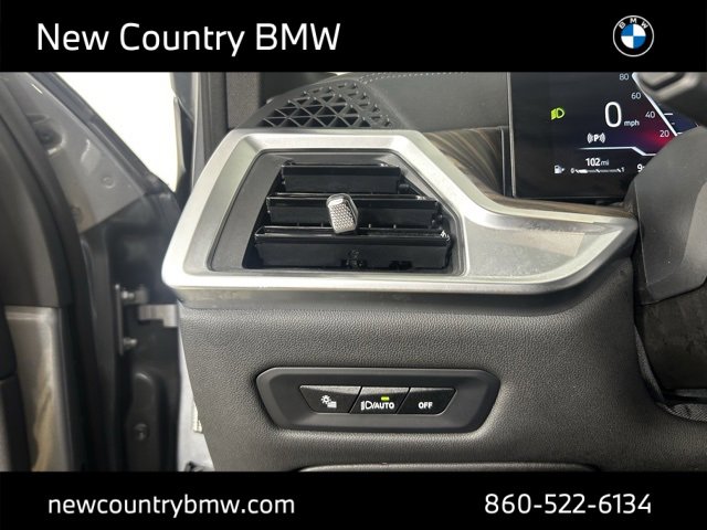 Used 2024 BMW X5 xDrive40i w/ Parking Assistance Package image 18