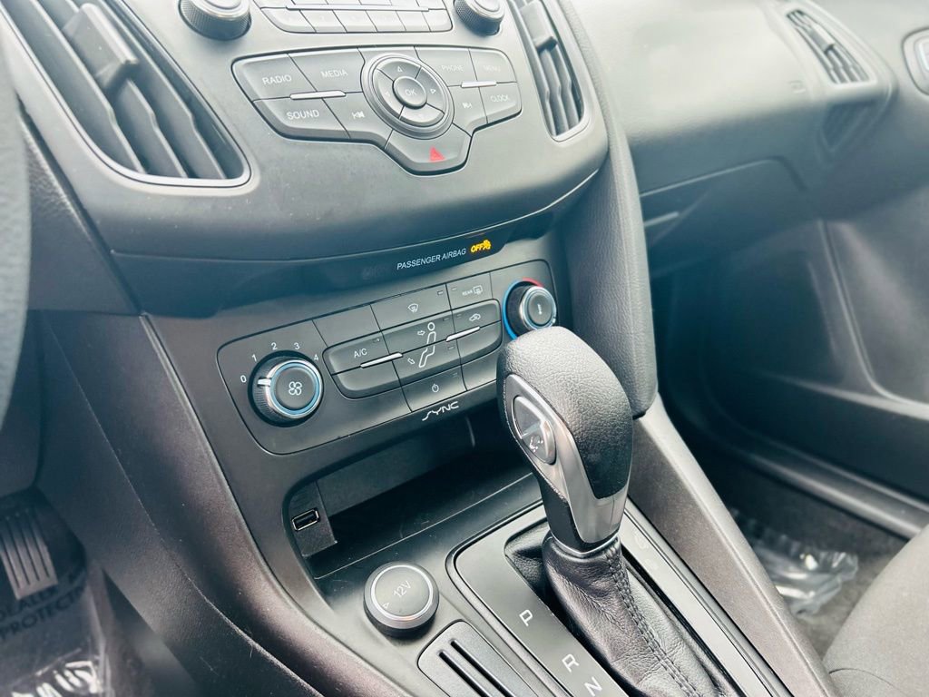 Used 2018 Ford Focus S image 28