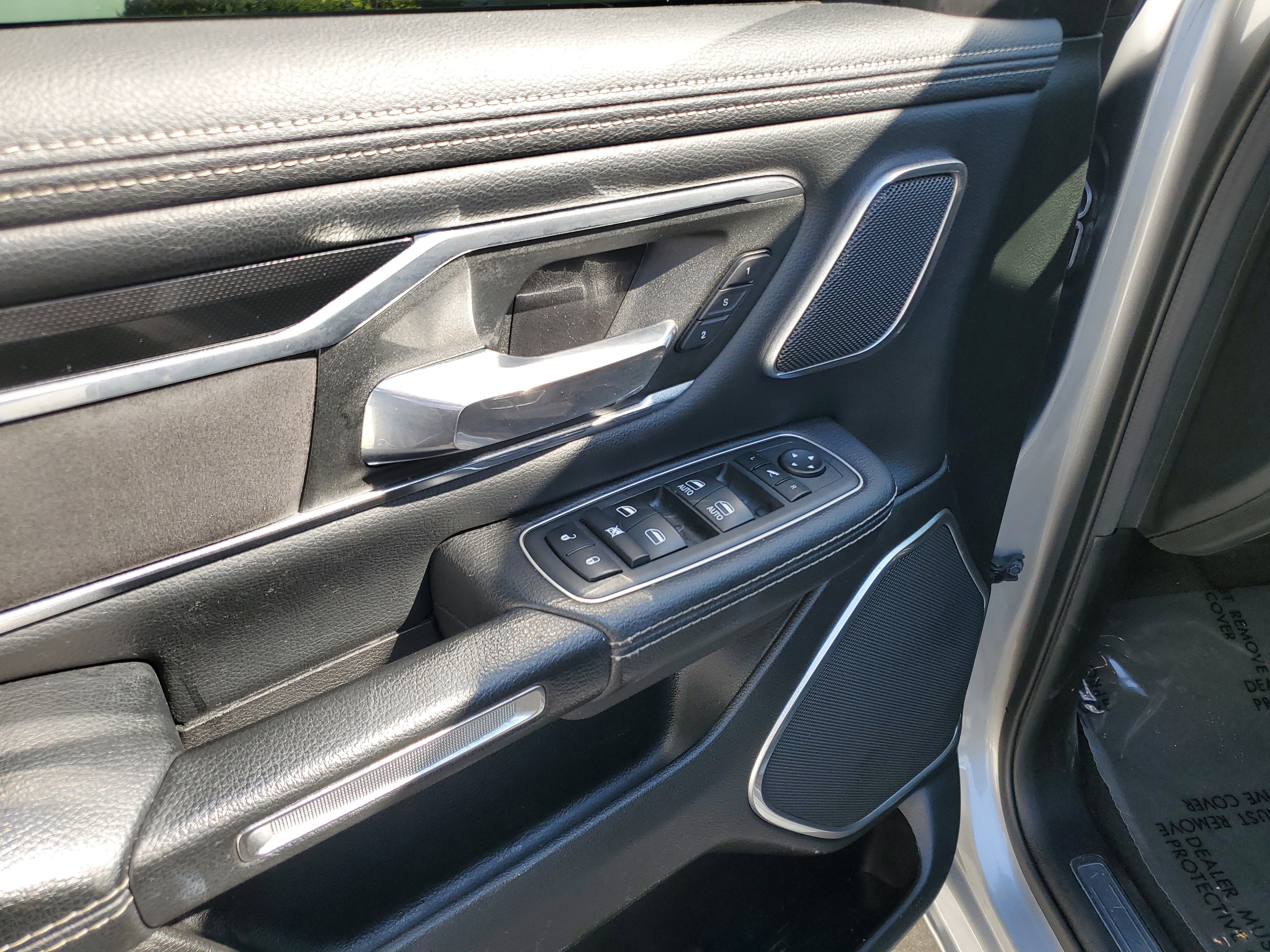 Used 2022 RAM 1500 Laramie RWD image 18