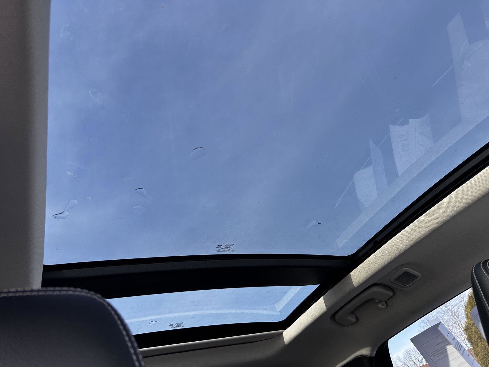 Used 2021 Ford Escape Titanium w/ Class II Trailer Tow Package image 29