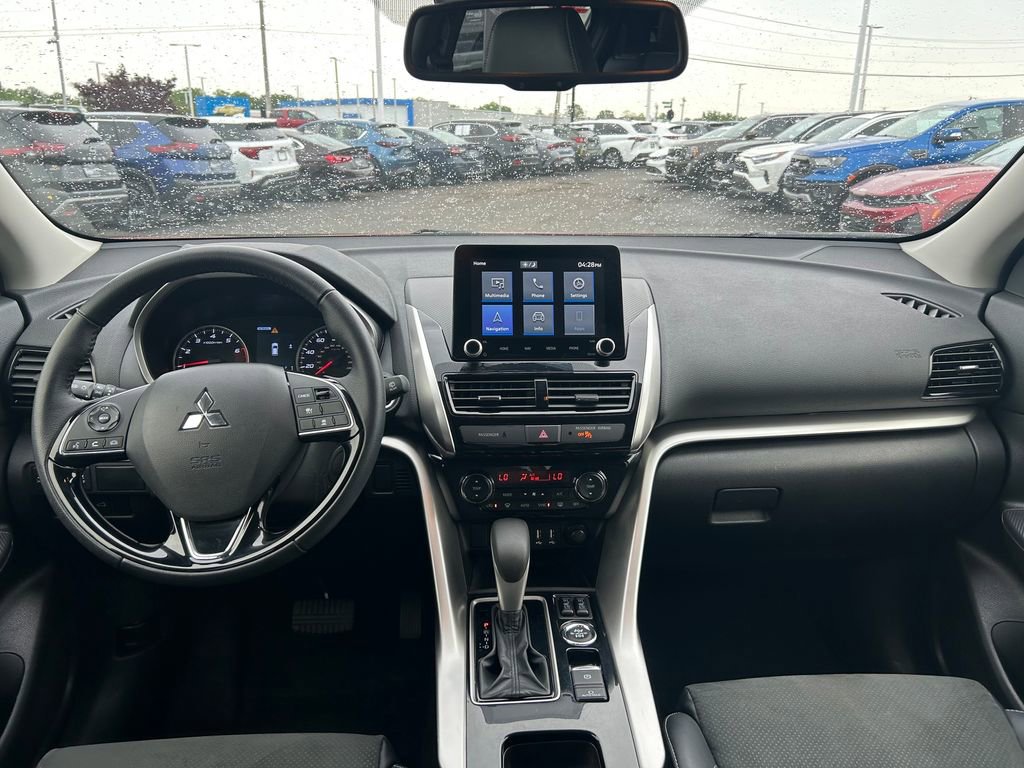Used 2025 Mitsubishi Eclipse Cross SE AWD/4WD image 9