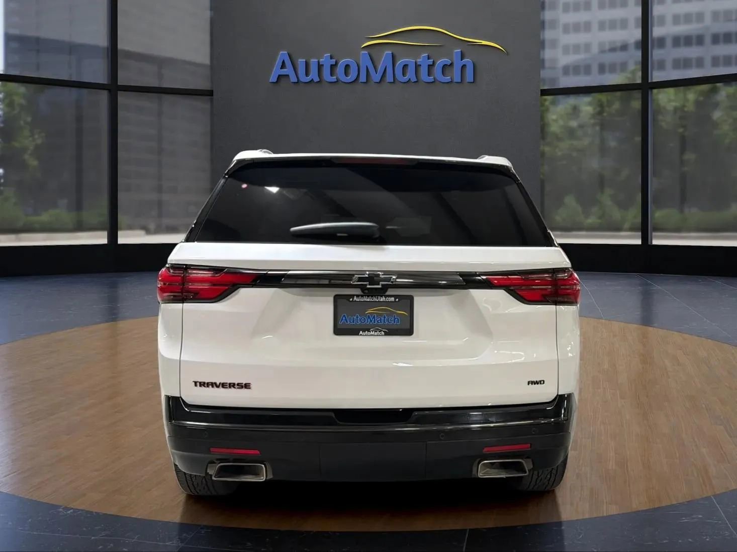 Used 2023 Chevrolet Traverse Premier w/ Redline Edition AWD/4WD image 10