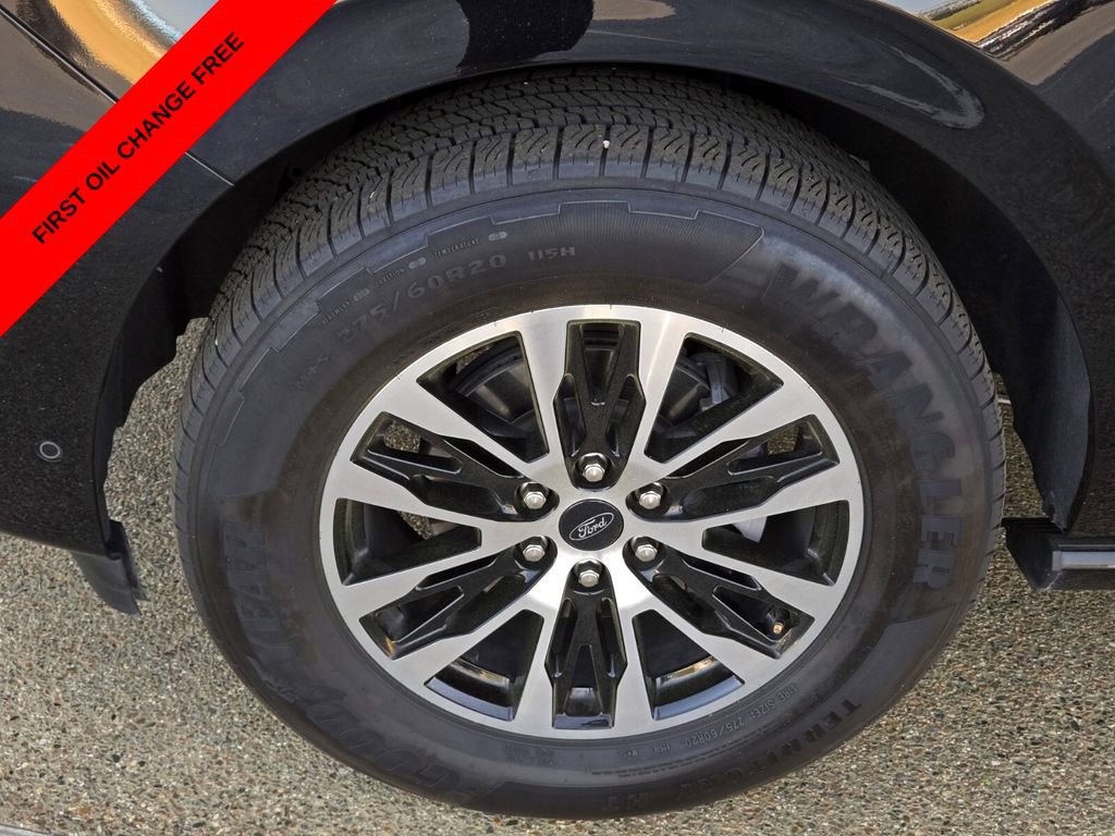 Used 2025 Ford Expedition Max Platinum image 8