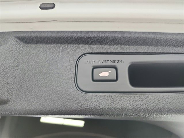 Used 2023 Honda Odyssey Touring image 43