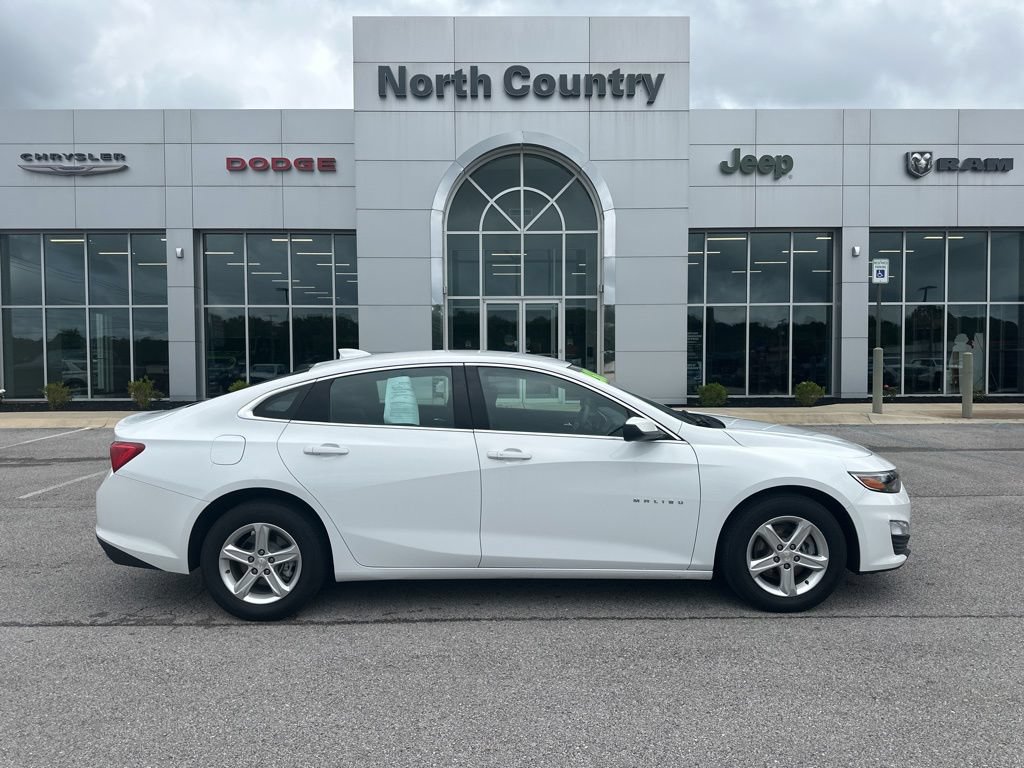 Used 2024 Chevrolet Malibu LT