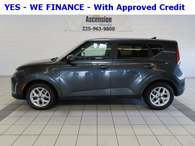 Used 2024 Kia Soul LX w/ Option Group 015 image 3