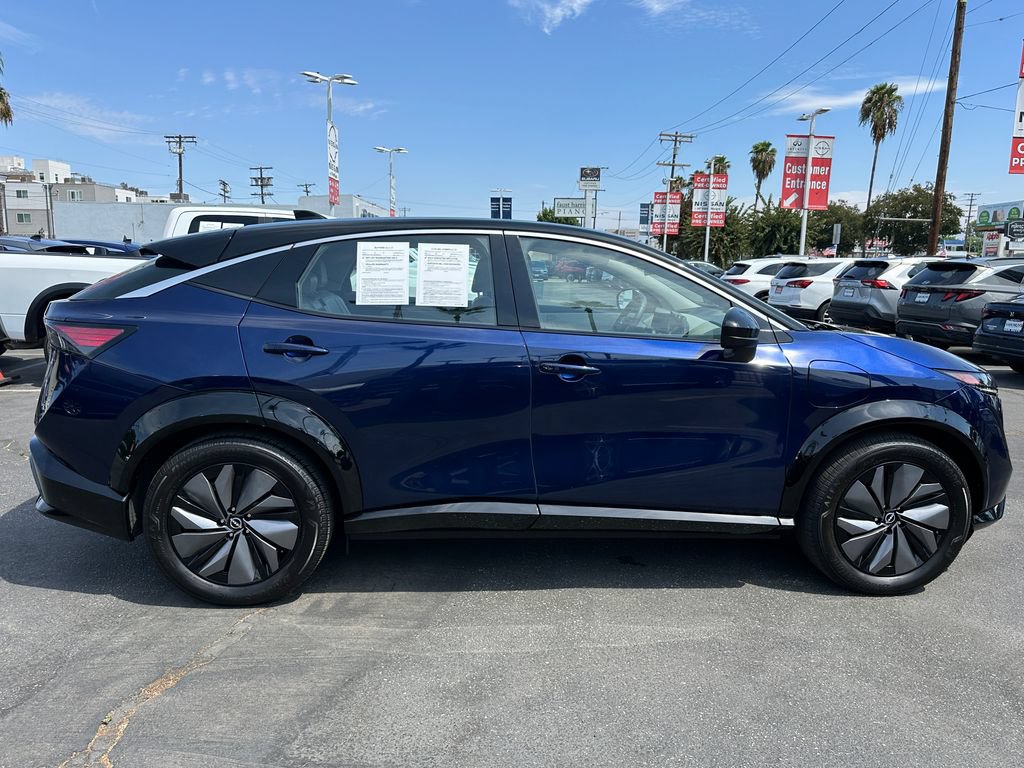 Used 2024 Nissan Ariya FWD image 9