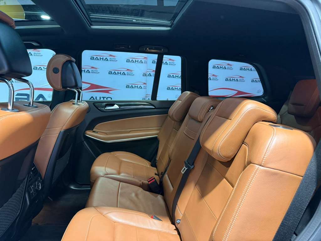 Used 2018 Mercedes-Benz GLS 550 4MATIC w/ Offroad Package image 35