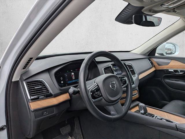 Used 2023 Volvo XC90 B6 Plus w/ Protection Package image 9