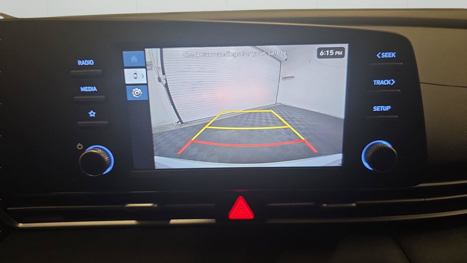Used 2026 Hyundai Elantra SE FWD image 9