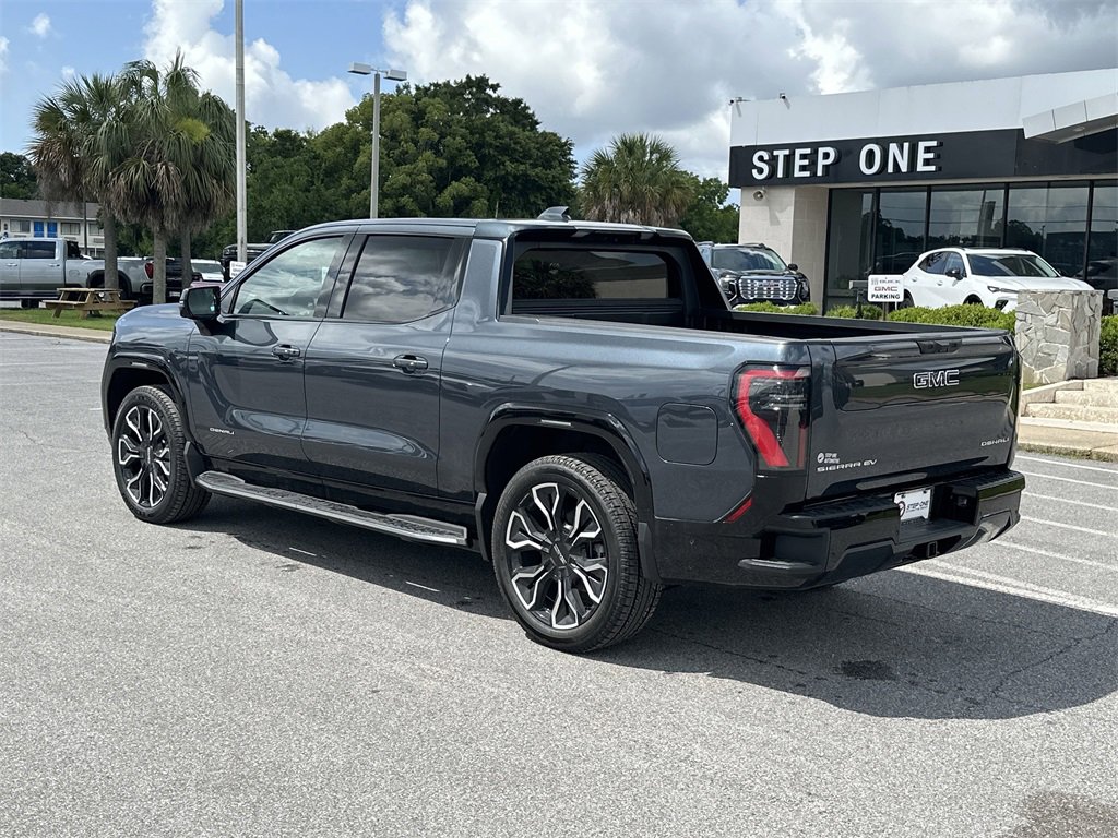 New 2025 GMC Sierra EV Denali image 6
