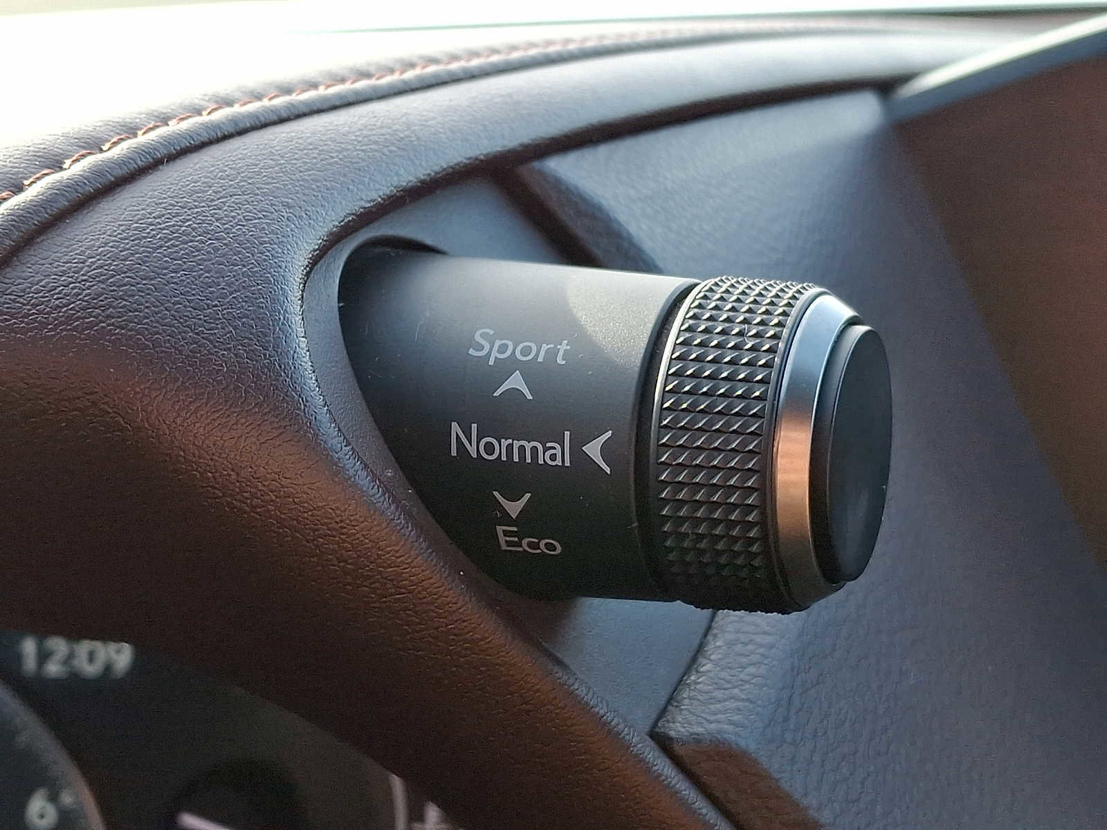 Used 2021 Lexus ES 250 w/ Premium Package image 24