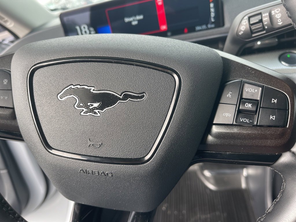 Used 2021 Ford Mustang Mach-E Select w/ Comfort/Appearance Package image 18