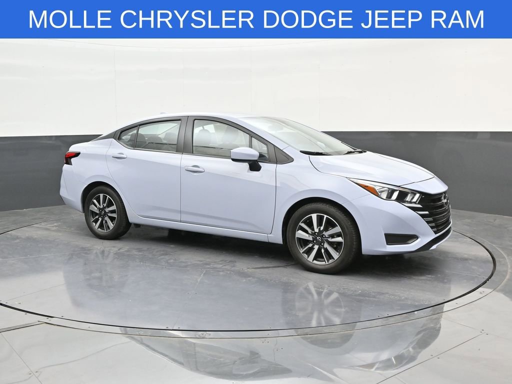Used 2024 Nissan Versa SV FWD image 1